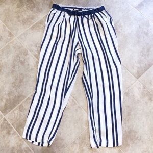Zara lightweight navy striped capri …
